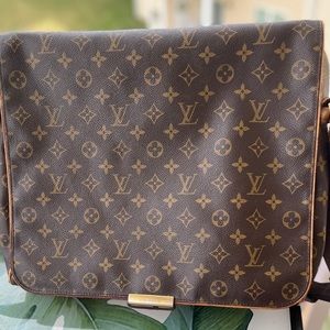 Louis Vuitton messenger bag